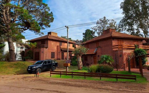 Duplex 4 ambientes en Pinamar