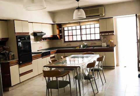 Triplex 5 ambientes en Villa Urquiza 3 plantas y 2 cocheras